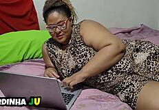 Professora Safada Lends Notebook To Student, He Sees Nude Photo And Fucks Her Hard