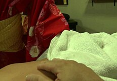 I get a massage from asian mommy with blowjob and fucking