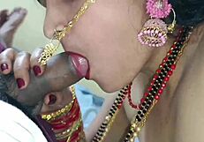 शादीशुदा बीवी की पहली रात गंदी बातों के साथ ब्लोजॉब