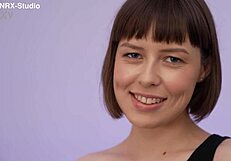 First Anal Hurts Young 16-Year-Old Badly in Painful Try