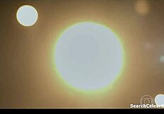 पाओला ओलिवेरा और मारिया फर्नांडा कैंडिडो की भाप से भरी सीन