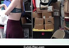 Shoplifter teen begs guard to avoid law enforcement