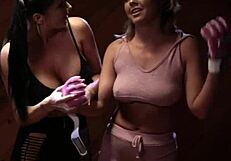 Babe squirts after oral pleasure during yoga