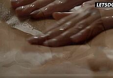 Alyssia Kent & Alyssa Reece Team Up For Best Threesome