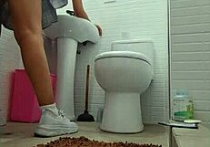 my english teacher teaches me very well in spanish class