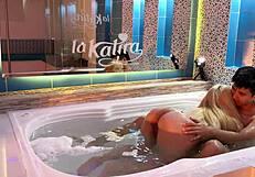 Fucking hot Colombian in jacuzzi, cumming inside her pussy under water.