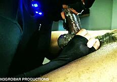 I’m so into this throat killa session with mask on backstage