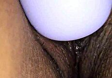 यार, मैं तो पागल हो गया... इस लातीना मिल्फ की सेक्सी वेट पस्सी लिप्स से!