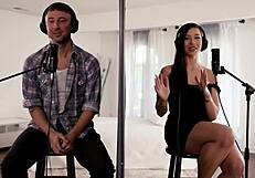 marvelous babe melissa stratton goes on blind date with chad alva