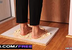 Ivanka's foot stuck in gooey glue trap