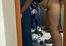 i'm fucking a latina with a big ass in front of the mirror