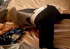 White amateur slut performs blowjob and doggystyle POV with corset and heels