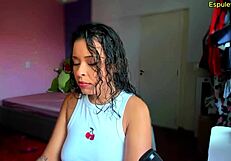 Hey, this hot Latina brunette talks dirty about feet to make you cum