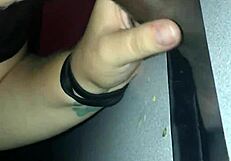 Thickdickbandit gets sucked and swallowed by bbw at interracial gloryhole