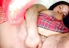 Horny Milf Masturbating and Squirting in Wild Solo Action?