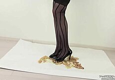 ever seen a japanese woman crush hamburger in stockings?