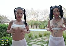 eva perez and elisa santos in anal piss scene