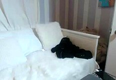 maxine x oils her big boobs and vibes in solo clip