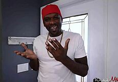 अरे, देखो, मैंने अपनी वाइफ को सरप्राइज दिया मेरे फ्रेंड के ह्यूज कॉक से, एली टे बेंट ओवर और हार्ड राइडिंग में लव किया