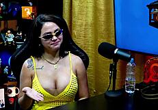 I Am Fat Dancing With Big Ass And Tattoos Ripping Clothes