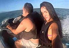 Insane! Latina Teen's First Time on Jet Ski Turns Wild at Guarujá Beach!