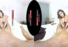 अरे, ये टैटू वाली जर्मन चब्बी को चश्मे के साथ चेक करो!