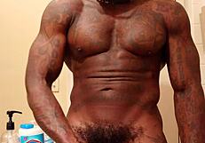 big black hairy cock gets worshipped by hallelujah johnson