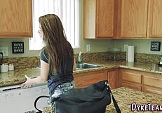 Latina Teen 18+ Licking Petite Scissoring Fingering Oral