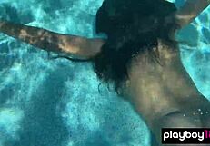 Naked Ebony Milf Ana Foxxx Fingers Her Hairy Black Pussy Under The Water