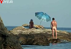 Beach voyeur shoot turned into wild sex under the sun