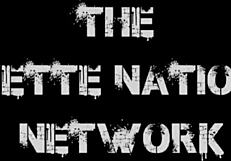 सारा जे बाइसेक्सुअल सिसरिंग एक्शन में