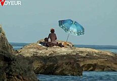 Beach voyeur shoot turned into wild sex under the sun