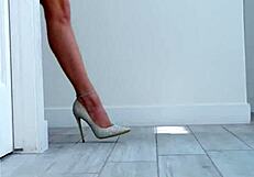 Blonde Teen Jojo Austin Blowjob On Stepbrother Big Cock. She Loves It.