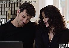 hung guy called by big ass latina milf to fix her laptop