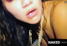 छोटी एशियाई कमर वाली बड़ी ब्लैक लंड से चोदी गई!