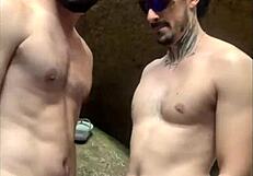 Comi Um Desconhecido Que Estava Batendo Uma Na Trilha Bodybuilder Beautiful Brazilian Cock Masturbation Fetish Sexy Bdsm First Time Interview