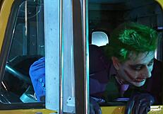 बड़े बूब वाली सुपरहीरोइन ग्रुप सीन में हॉर्नी हीरो से डॉगीस्टाइल, असफकिंग और एनल से आती हैं