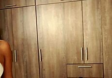 Pink Wet And Tight Pussy Likes To Feel The Cock Without A Condom Deep Inside - Rumpa21