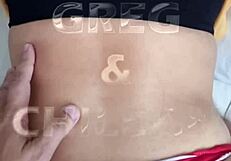 रेड पैंटी में फिलिपिना वाइफ बड़े अस्स एमेच्योर के साथ डॉगीस्टाइल का मजा लेती है।