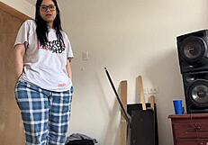 Man, my cousin-in-law was so hot, I had to bang her while alone