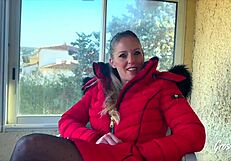 aurbeaureal, the beautiful blonde with small waist, wants two cocks in this mmf threesome