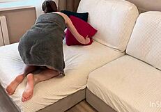 ड्राइवर, मेरी बीवी को सोफे पर कैसे चोदाई की?!