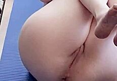 I love watching this mature milf's pussy yoga session that makes me jerk off intensely.