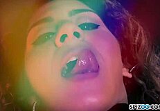 Spizoo Star Jessica Jaymes Shows Big Booty and Boobs