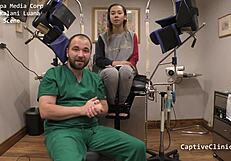 Teen kalani luana screams while riding and spreading in latex gloves