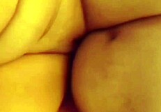 gordo se coge a jovencita nalgona en el hotel parte 2