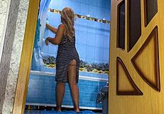 Stepmom's Big Mature Ass Demands Anal Sex in the Bathroom Herself