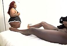 ये नेचरल मॉन्स्टर बूटि बिच अपनी चीक्स क्लैप्ड चाहती है?