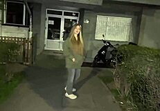 Meeting porn star Comatozze for outdoor blowjob