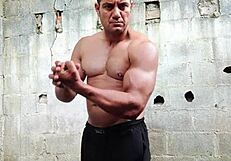 yuri gaucho brazilian muscle man anaconda